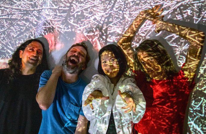 Deerhoof kündigen neues Album für April 2025 an