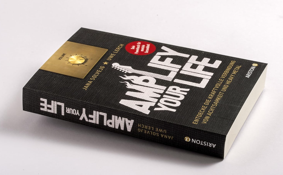 Amplify Your Life: Rockstar-Strategien für mentale Stärke zum Mental Health Day Bild Amplify Your Life: Rockstar-Strategien für mentale Stärke zum Mental Health Day Screenshot Amplify Your Life: Rockstar-Strategien für mentale Stärke zum Mental Health Day Foto