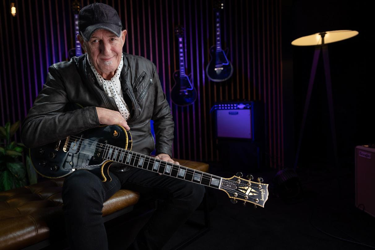 Jan Akkerman veröffentlicht Live-Version von Focus-Hit Sylvia Bild Jan Akkerman veröffentlicht Live-Version von Focus-Hit Sylvia Screenshot Jan Akkerman veröffentlicht Live-Version von Focus-Hit Sylvia Foto