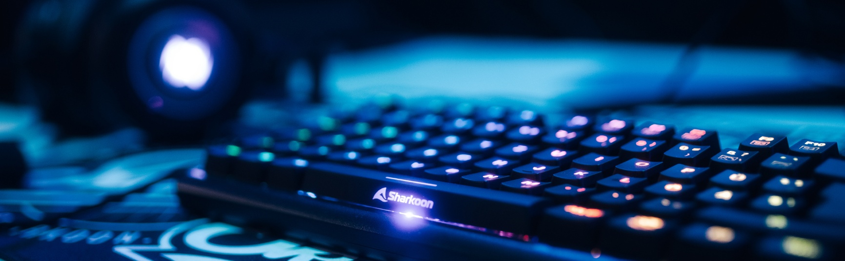 Sharkoon verlängert Garantie für Stühle, Netzteile und AIOs Bild Sharkoon verlängert Garantie für Stühle, Netzteile und AIOs Screenshot Sharkoon verlängert Garantie für Stühle, Netzteile und AIOs Foto