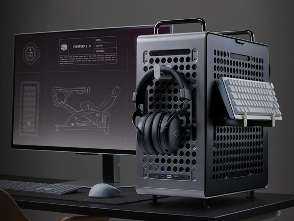 Cooler Master präsentiert das kompakte Qube 540 Gehäuse Bild Cooler Master präsentiert das kompakte Qube 540 Gehäuse Screenshot Cooler Master präsentiert das kompakte Qube 540 Gehäuse Foto