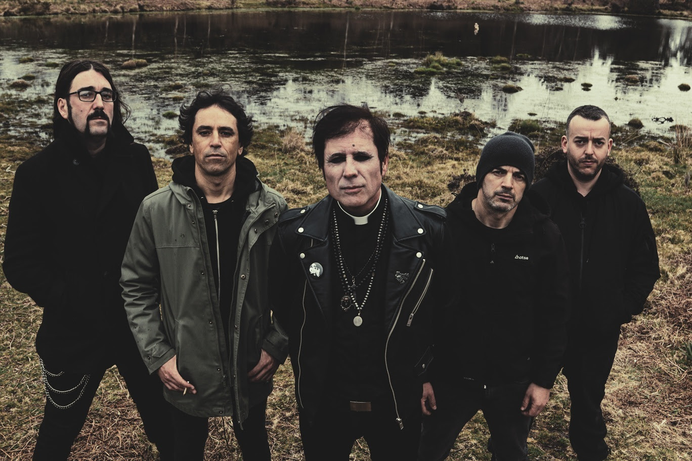 Müntrails zeigen düsteres Outbreaks Musikvideo