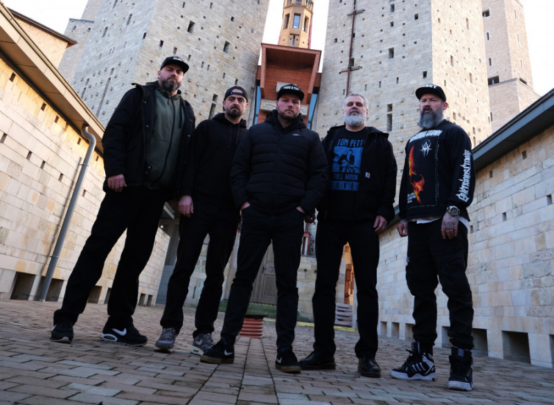 Frontside veröffentlichen neue Single „Kaplani Diabla“ samt Video