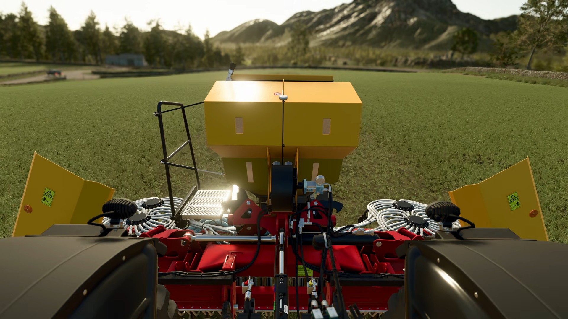 LS25 Vredo Pack bringt Maschinen und Wildschweine