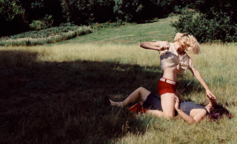 Modern Woman – Johnny’s Dreamworld
