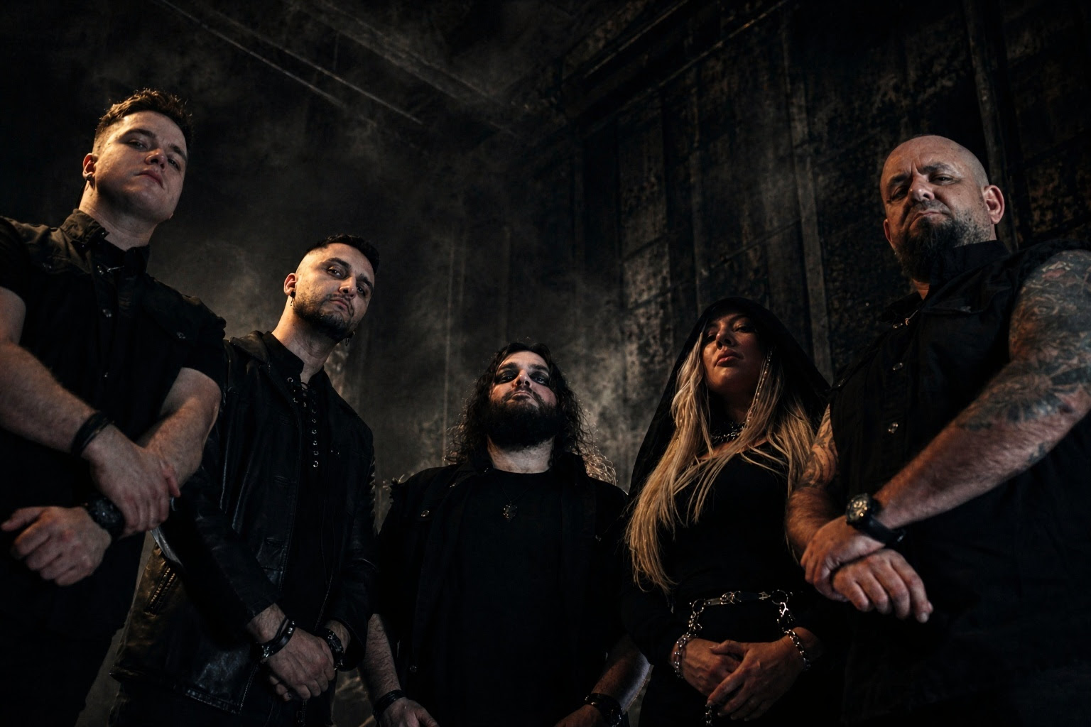 Selias: Neue Ära mit zwei Sängern und Metal-Album Bild Selias: Neue Ära mit zwei Sängern und Metal-Album Screenshot Selias: Neue Ära mit zwei Sängern und Metal-Album Foto