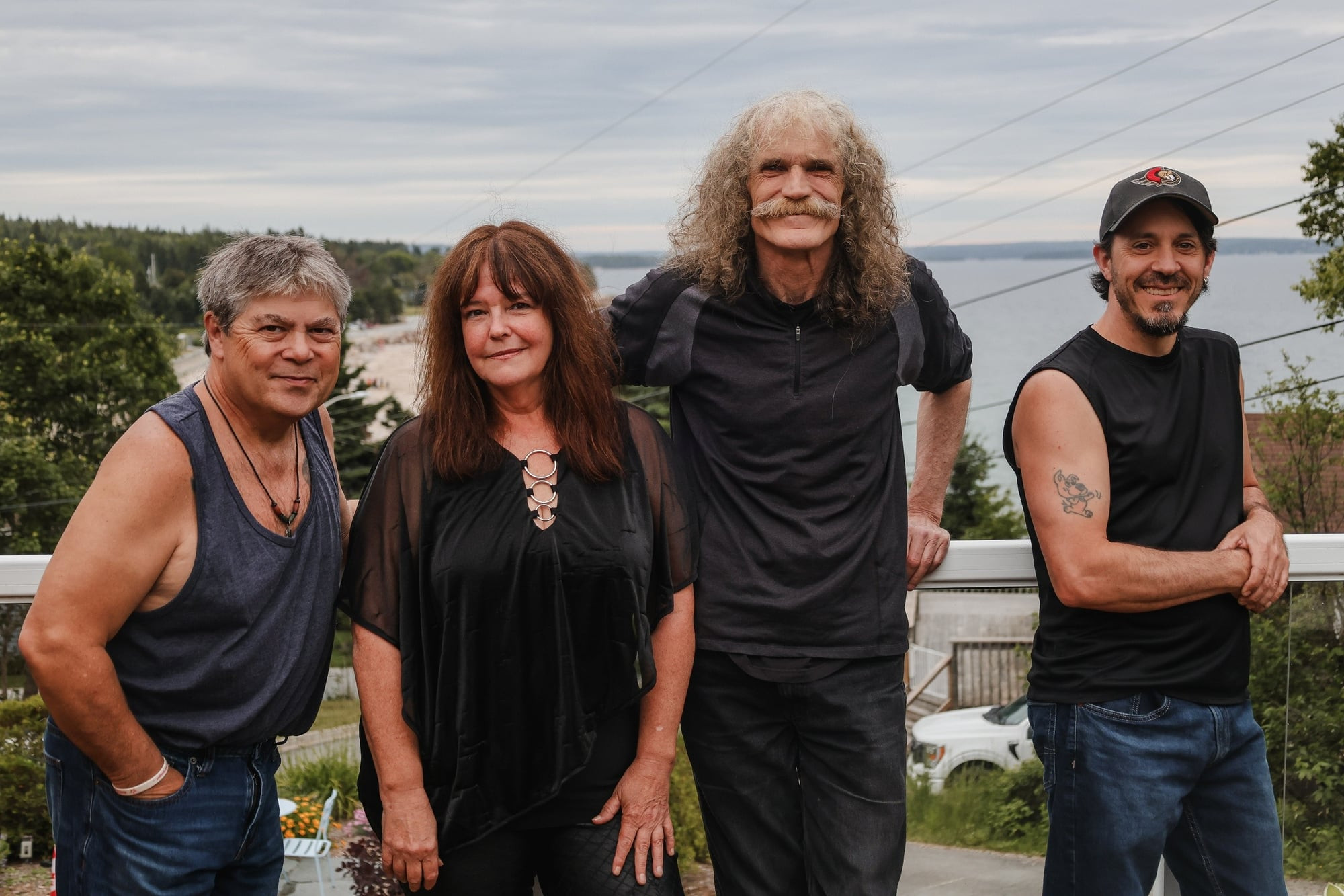 Engage: Neue Single 'Unbattered' und elf Award-Nominierungen