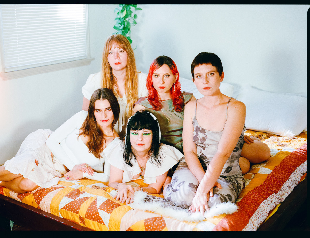 Death Valley Girls kündigen neues Album „Welcome To Earth“ an