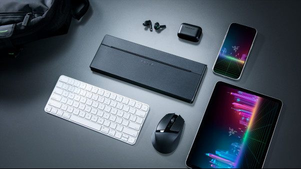 Razer Travel Case Folio: Schutzhülle und Standfuß für Tastaturen