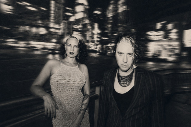 Alice Gift: Neue Single Pretty Hate zwischen New Wave und Racheakt Bild Alice Gift: Neue Single Pretty Hate zwischen New Wave und Racheakt Screenshot Alice Gift: Neue Single Pretty Hate zwischen New Wave und Racheakt Foto