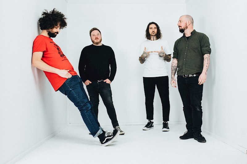 Coilguns melden sich mit neuer Single Peace Trader zurück