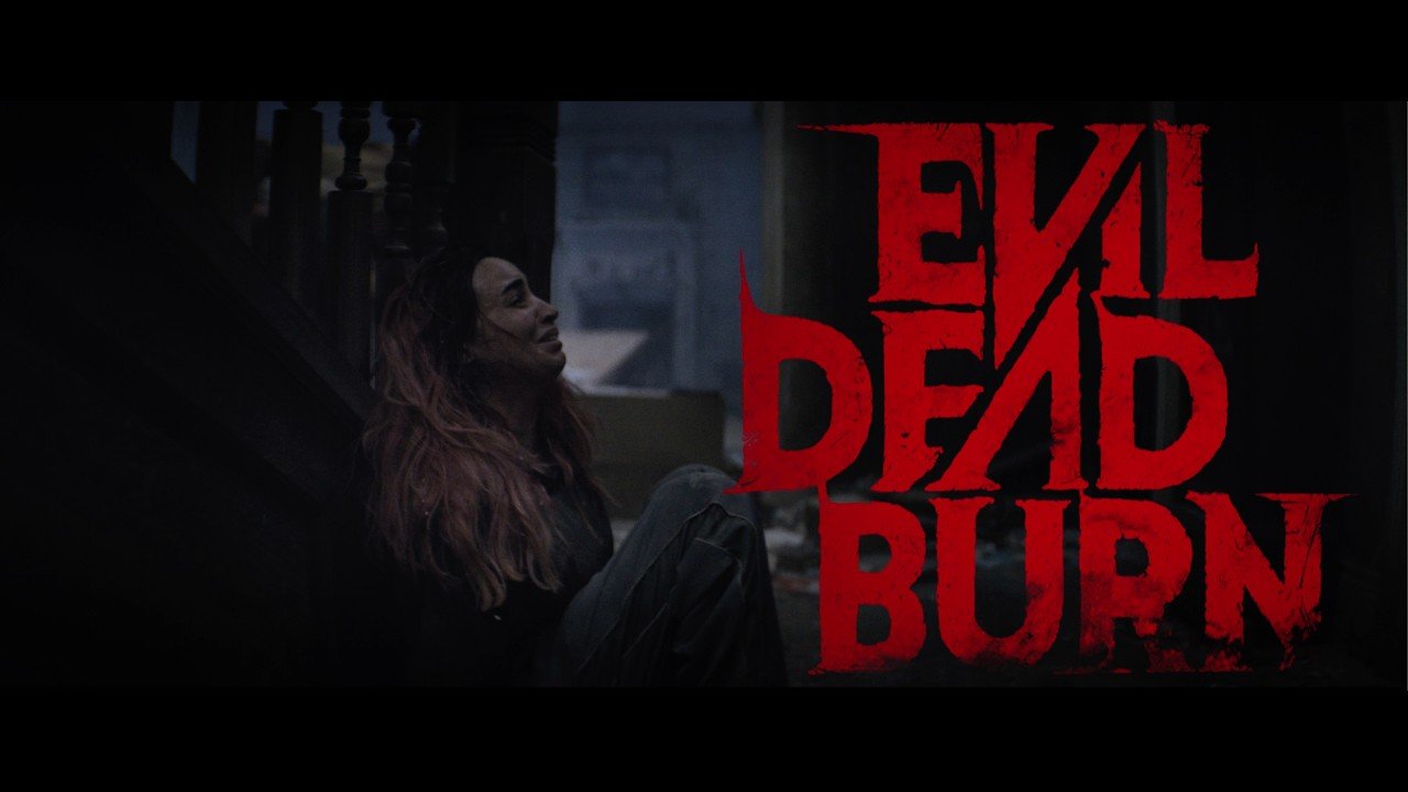 Evil Dead Burn: Neuer Horror-Trailer veröffentlicht Bild Evil Dead Burn: Neuer Horror-Trailer veröffentlicht Screenshot Evil Dead Burn: Neuer Horror-Trailer veröffentlicht Foto