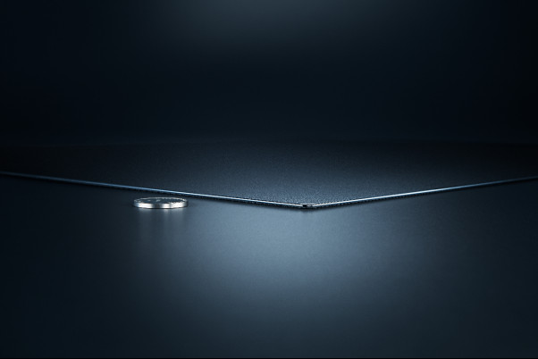 Razer Atlas Pro: Ultradünnes Glas-Mauspad vorgestellt Bild Razer Atlas Pro: Ultradünnes Glas-Mauspad vorgestellt Screenshot Razer Atlas Pro: Ultradünnes Glas-Mauspad vorgestellt Foto