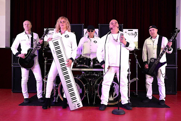 Crematory feiern 35-jährige Bandgeschichte mit Greatest Hits